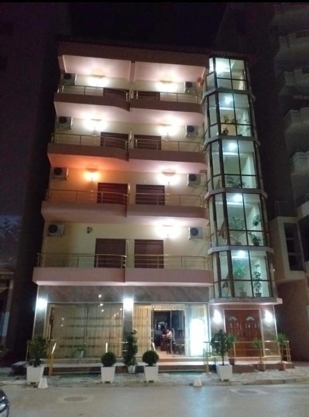 Hotel Edland Влёра Экстерьер фото