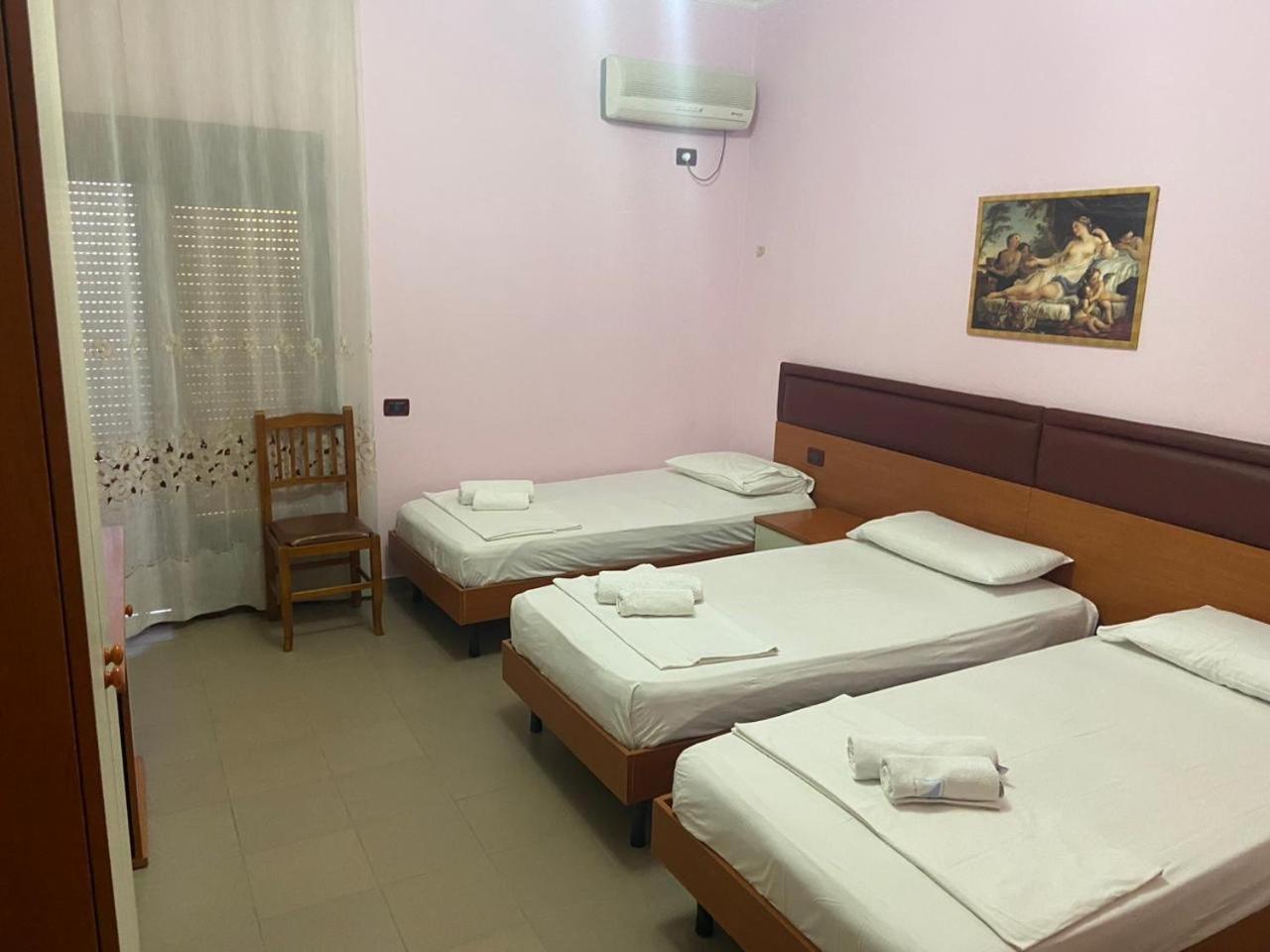 Hotel Edland Влёра Экстерьер фото